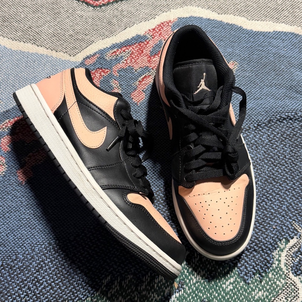 Nike Air Jordan 1 Low Crimson Tint Black Pink 553558-034 Mens Size 9